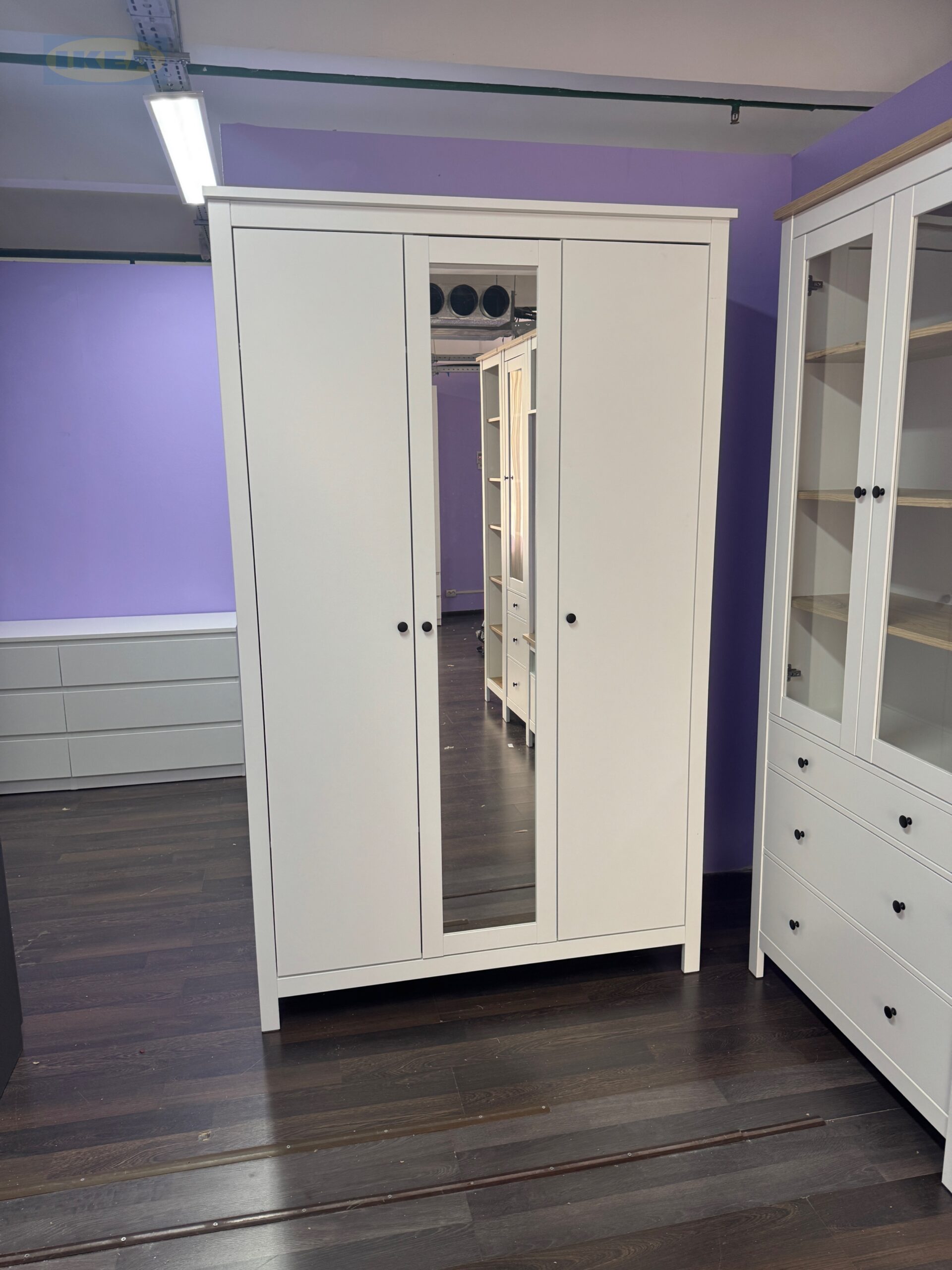 Шкаф с зеркалом IKEA Белый-04